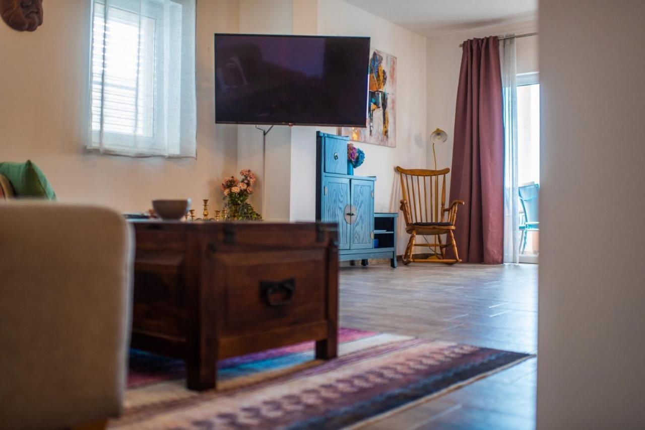 Apartman Paula Kaštela エクステリア 写真