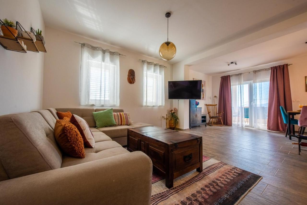 Apartman Paula Kaštela エクステリア 写真