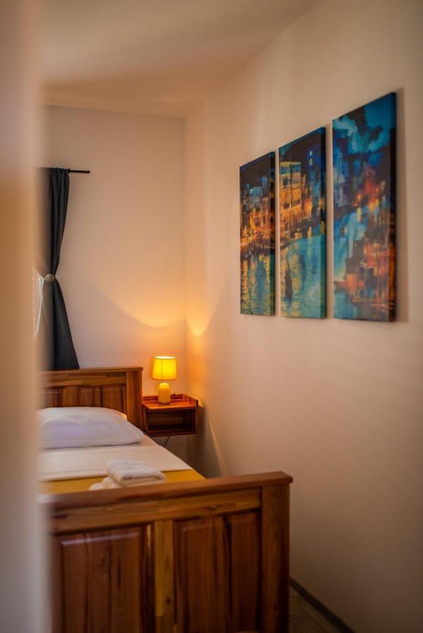 Apartman Paula Kaštela エクステリア 写真