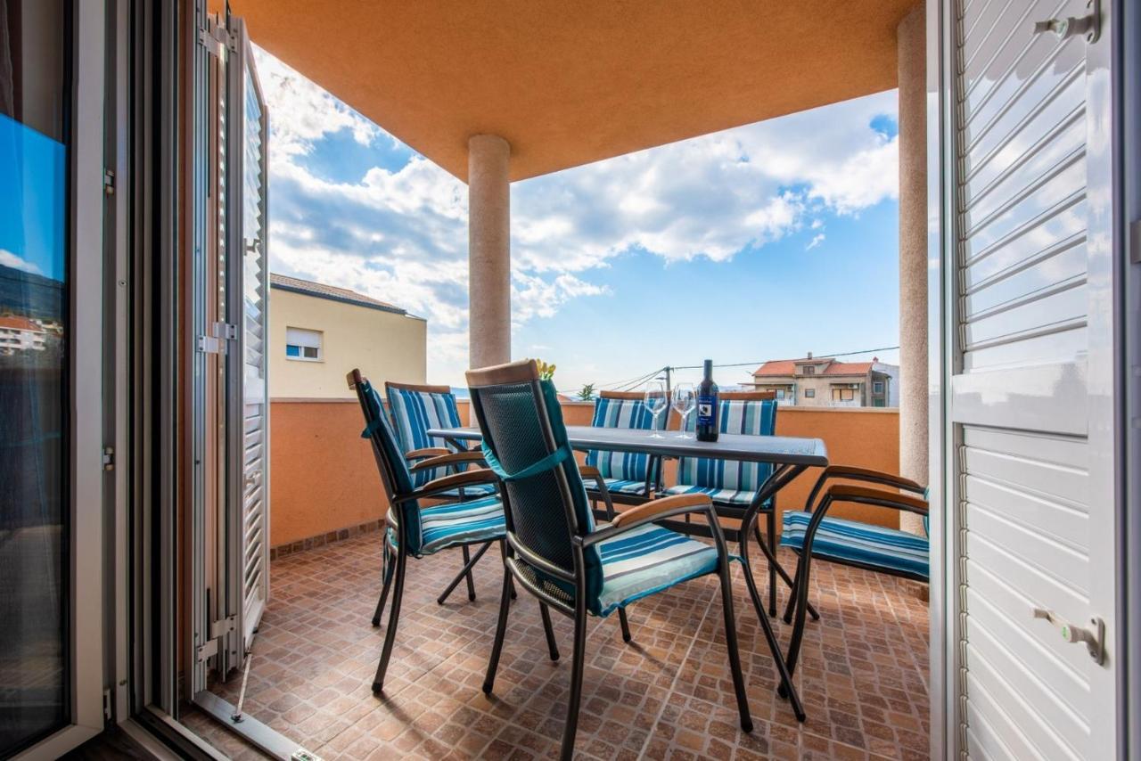 Apartman Paula Kaštela エクステリア 写真